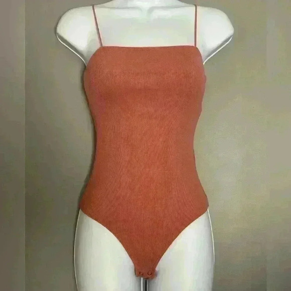 Hollister Bodysuit with Built-in Bra (418) - Picture 1 of 11